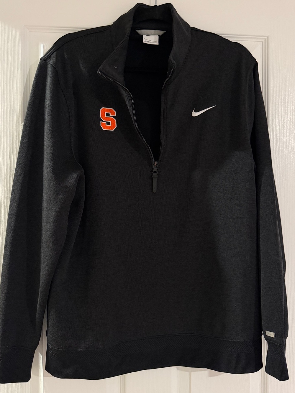 SYRACUSE NIKE Black Quarter-Zip Sweater with Orange 'S' Patch - L